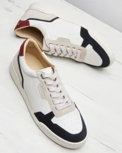 In Corio Sneakers><noscript><img width=