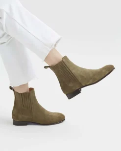 In Corio Bottines><noscript><img width=