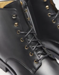 In Corio Bottines><noscript><img width=
