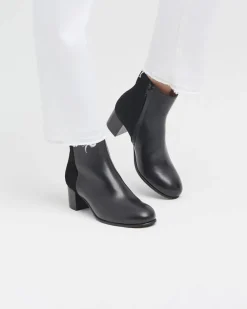 In Corio Bottines><noscript><img width=