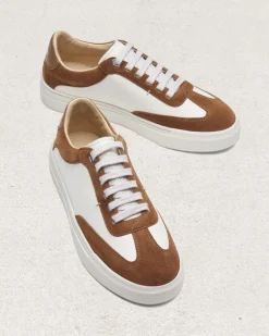 In Corio Sneakers><noscript><img width=