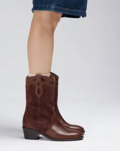 In Corio Bottines><noscript><img width=