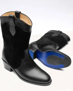 In Corio Bottines><noscript><img width=